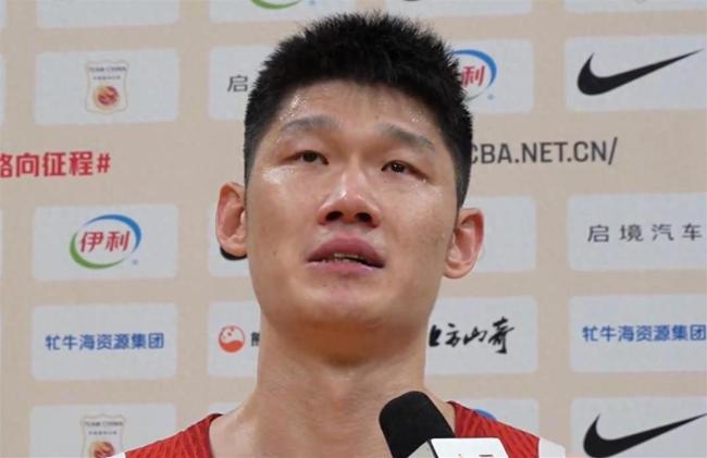 胡金秋赛后哽咽自责 尽力却难挽败局