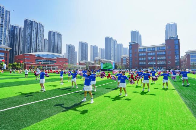 110支足球队齐聚郑州航空港区 “省长杯”燃动绿茵