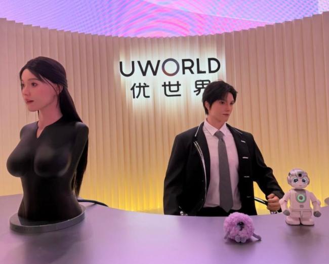 99万买机器人“女友”，续航竟撑不过一晚？天价与实用性的落差