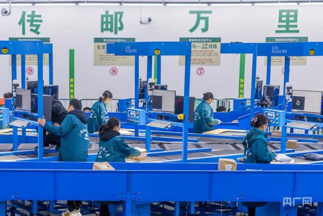 千亿件快递见证中国消费市场活力 品质消费与科技赋能共驱增长