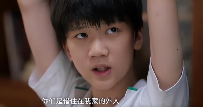 野狗骨头震撼 伪骨科伦理剧开播引发热议