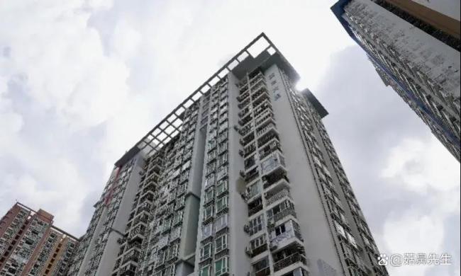 一小区超40住户地址被冒用 住址成公司注册热点