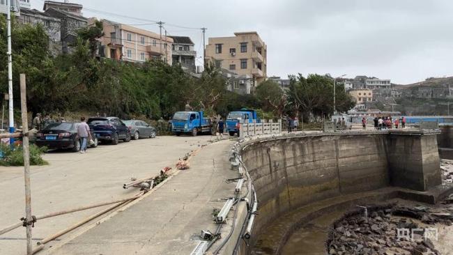 浙江玉环加速抢险救援 灾后重建紧锣密鼓