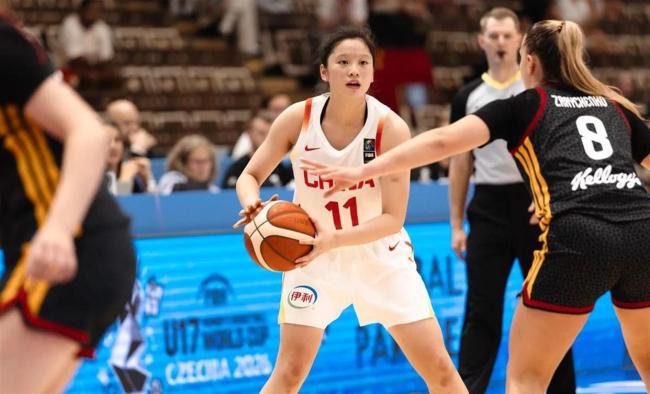 中国U17女篮79-54胜德国