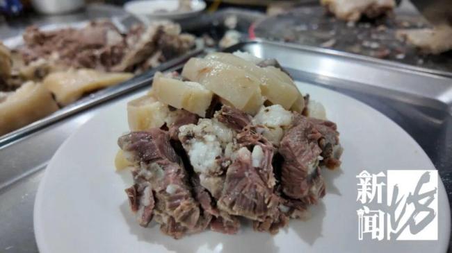 上海市民三伏天吃些啥 羊肉热汤成首选