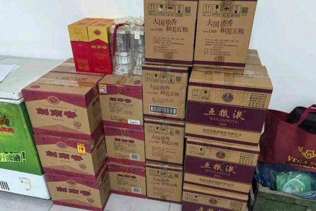 白酒店3天卖出1年量店员报警