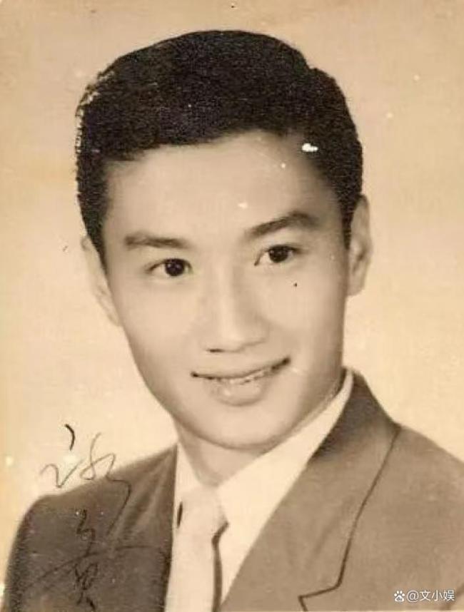 谢贤生前常说“表演必须继续下去” 传奇影星离世引发缅怀