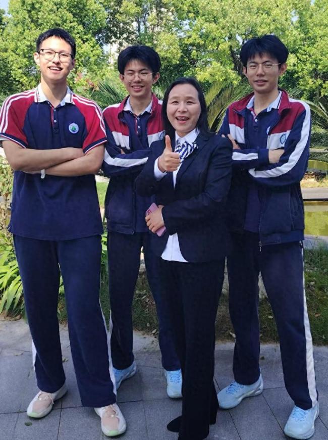 湖北宜昌双胞胎被国科大录取