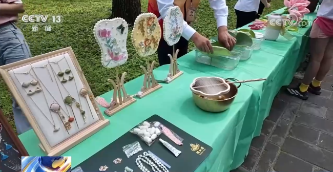 国家植物园9种古莲花同池绽放 多地解锁赏荷新体验