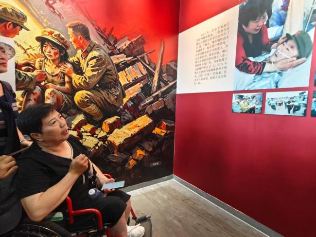 抗震救灾老兵重回唐山庄严宣誓 见证城市涅槃重生