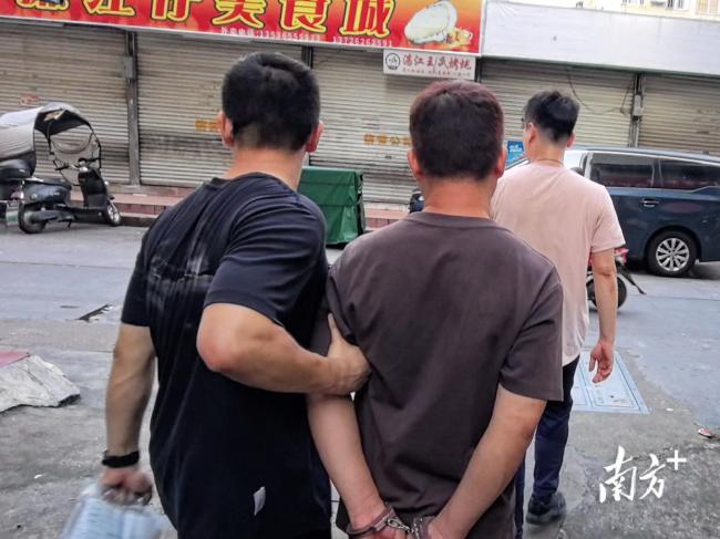 偷换商户收款二维码获利，中山警方：刑拘！嫌疑人已被迅速抓获
