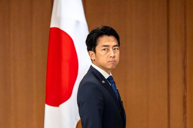 日防卫大臣公然谈论拥核有何野心