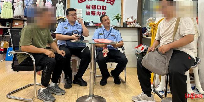男子买到破损游泳跟屁虫退货遭怼 商家最终道歉退款