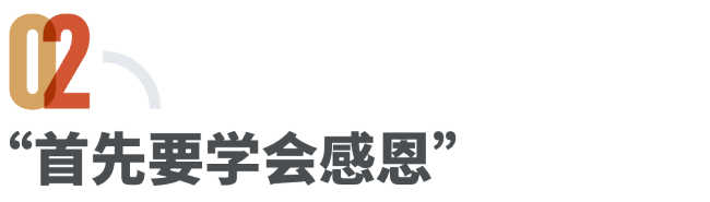 高温下“制服蒸笼”困住环卫工 酷暑中的坚守与困境
