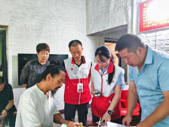 老夫妻兑现生死之约先后捐献遗体角膜