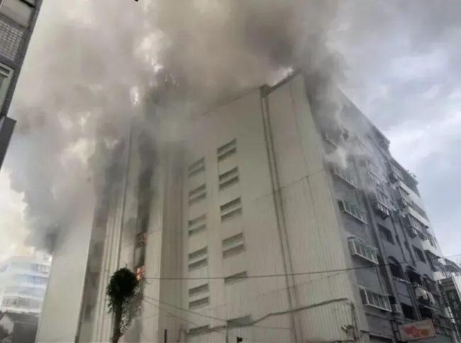 因多次被老板训斥 员工点燃厂房纸壳引发大火 心怀怨气纵火泄愤