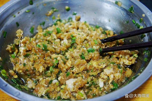 立秋吃饺子，记得：2馅不上桌，3馅端上桌，解馋贴秋膘，迎秋接福 迎秋接福接好运