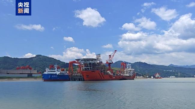 台风逼近 闽浙多地停工停航 关注“白海豚”最新动向