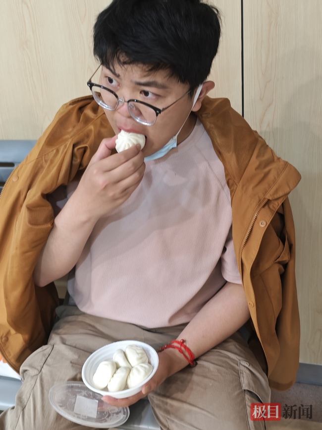 23岁博士确诊胃癌晚期 生命进入倒计时