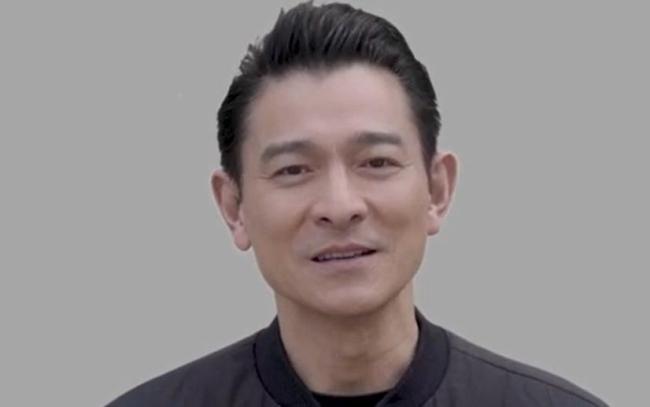 多个明星演唱会取消 粉丝损失谁来承担？