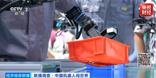 “单次发货近万台”！国产机器人，全球爆单！