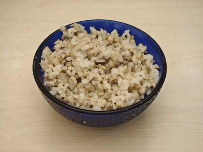 防肠癌的黄金食物找到了 每天吃够50～100克全谷物