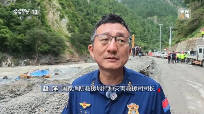 再难 也要挺进核心区 救援黄金72小时