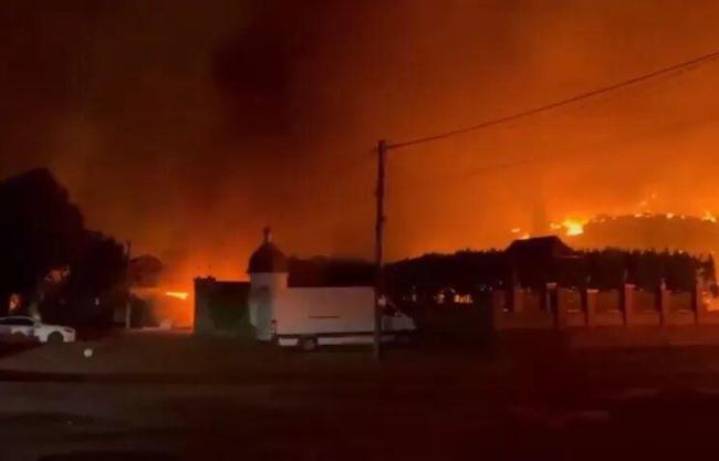 基辅一仓库遭俄军袭击致37人死亡