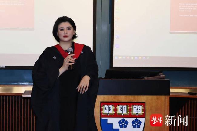 南京多所中学迎来名校毕业生 高学历教师注入新活力