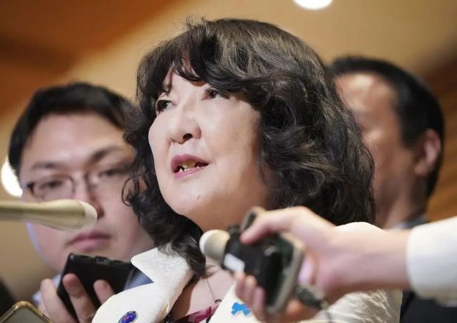 为重振声望，高市最快16日改组内阁，可能要动麻生太郎的人 政权骨架保持不变