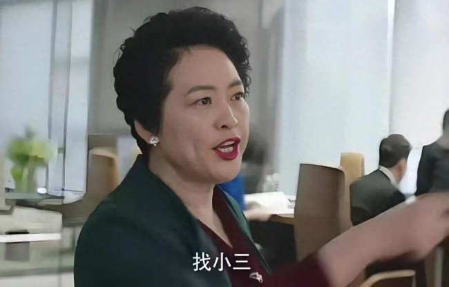 年轻人为什么爱“重审老剧”?