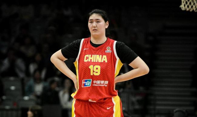 韩旭赛后采访力挺张子宇 姐姐替妹妹挡子弹