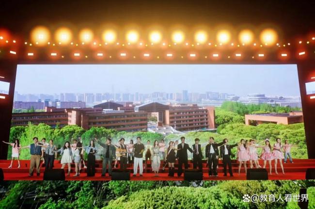 宁波大学暴雨典礼为何戳中人心 真诚胜过排场