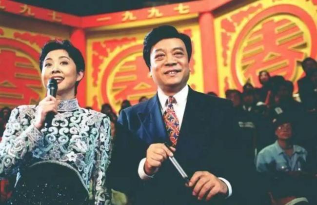 那些熟悉的“央视面孔”今何在 岁月流转中的变迁