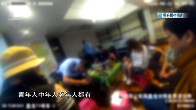 昆明警方凌晨突袭一公寓 捣毁赌博窝点