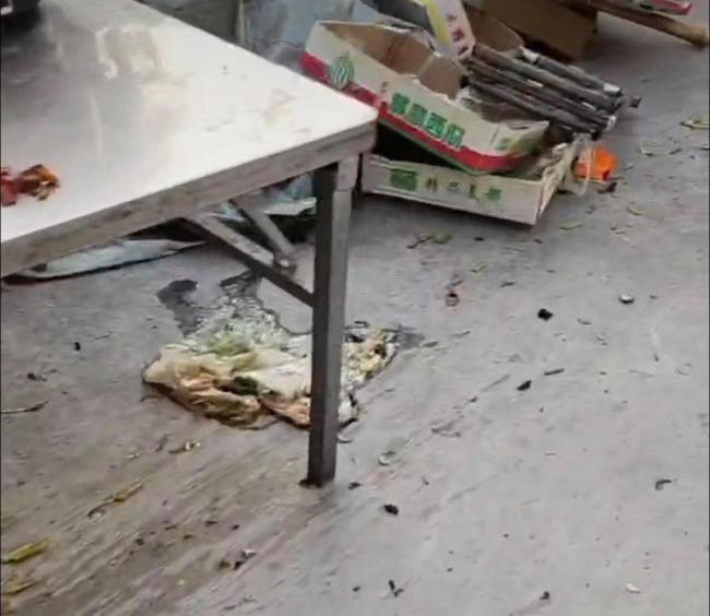 烧烤店店主被同一人举报116次 疑遭恶意报复