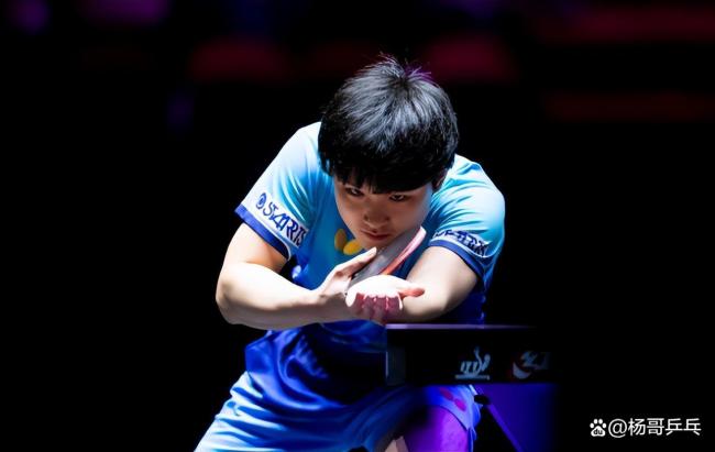 中国男乒五战全败 周启豪止步八强