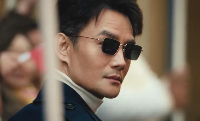 王凯告别《交锋》角色 二十年负重前行