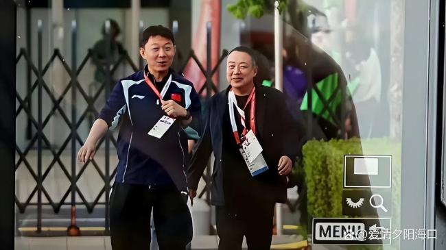 刘国梁现身亚运男单决赛现场 用行动回应谣言