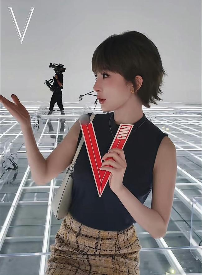 杨幂骗了全网