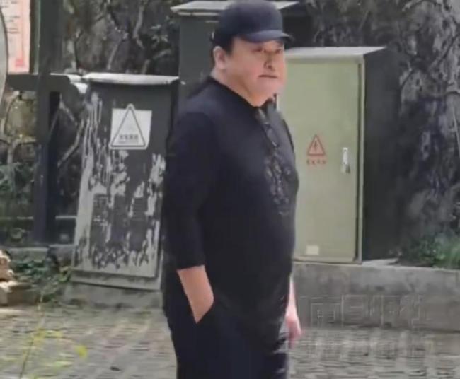 刘欢生前最后一次公开演出 B站跨年晚会献唱《我欲成仙》