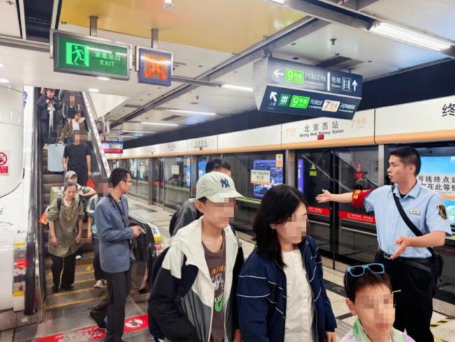499.1万人次！10月1日，北京有望创国庆假期单日交通客流新高 公路自驾成主力