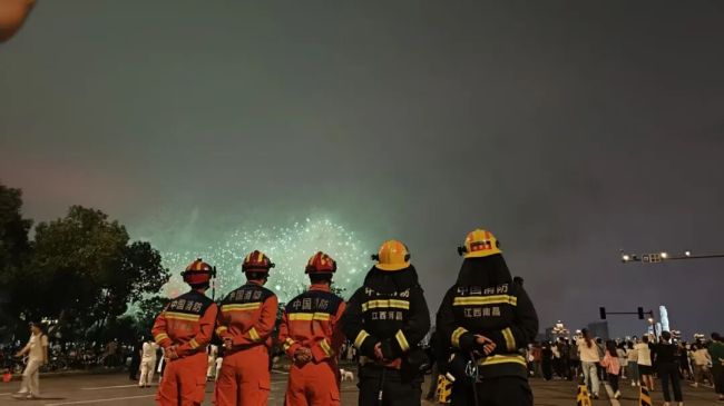 南昌：赣水长天 大城起势 英雄城新篇启航