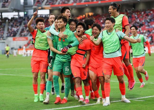 亚运国足主帅:这代球员有望进世界杯 年轻力量崛起