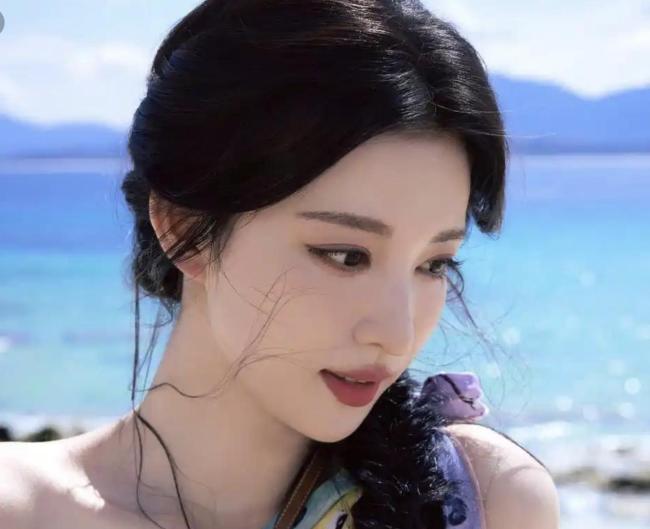 王楚然现发4口碑反转 反差感逆袭出圈