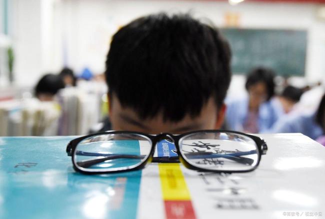 眼镜的暴利被谁赚走了 高价背后的秘密
