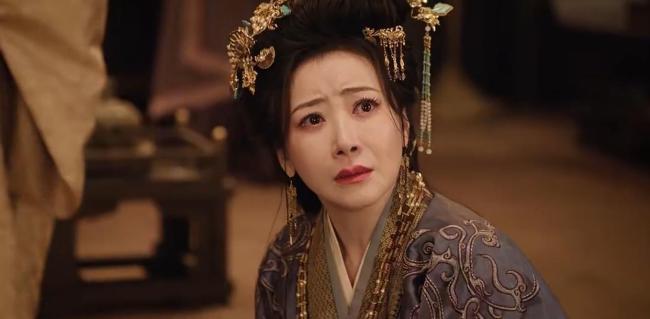 嫁金钗母女首次相认让人泪目 无声泪水触动心弦
