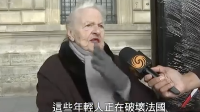 法国90岁老人：这些年轻人很愚蠢，吁恢复义务兵役制