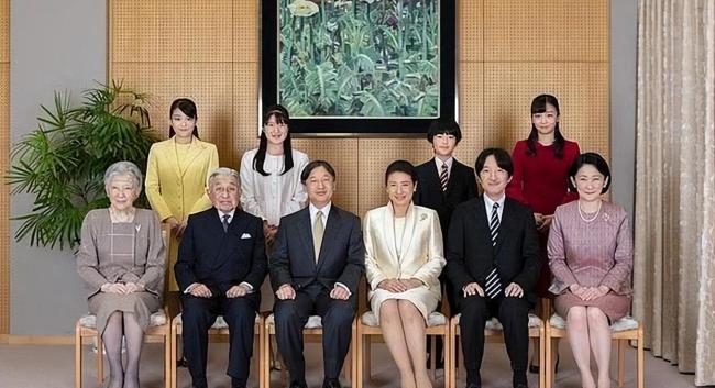 日本天皇女儿为何不能继承皇位 男系继承规则引发争议