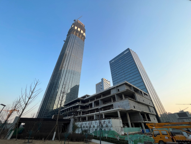 已建82层,"齐鲁第一高"绿地山东国金中心全力提速,拔节生长